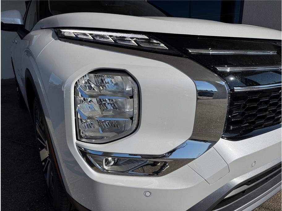 2026 Mitsubishi Outlander SE Sport Utility 4D Folsom CA