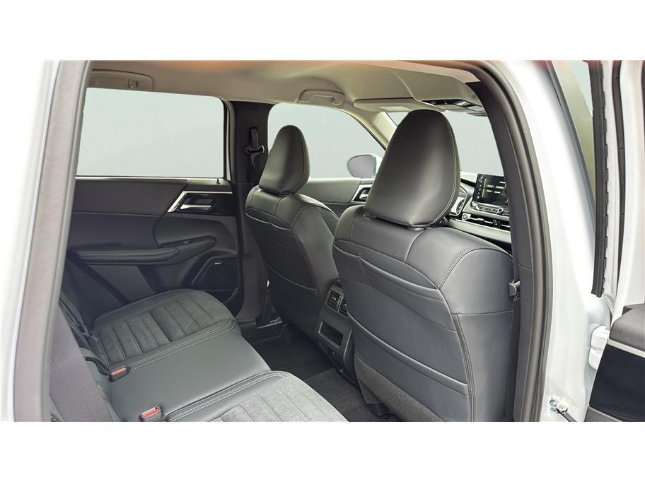 2026 Mitsubishi Outlander SE Sport Utility 4D Folsom CA