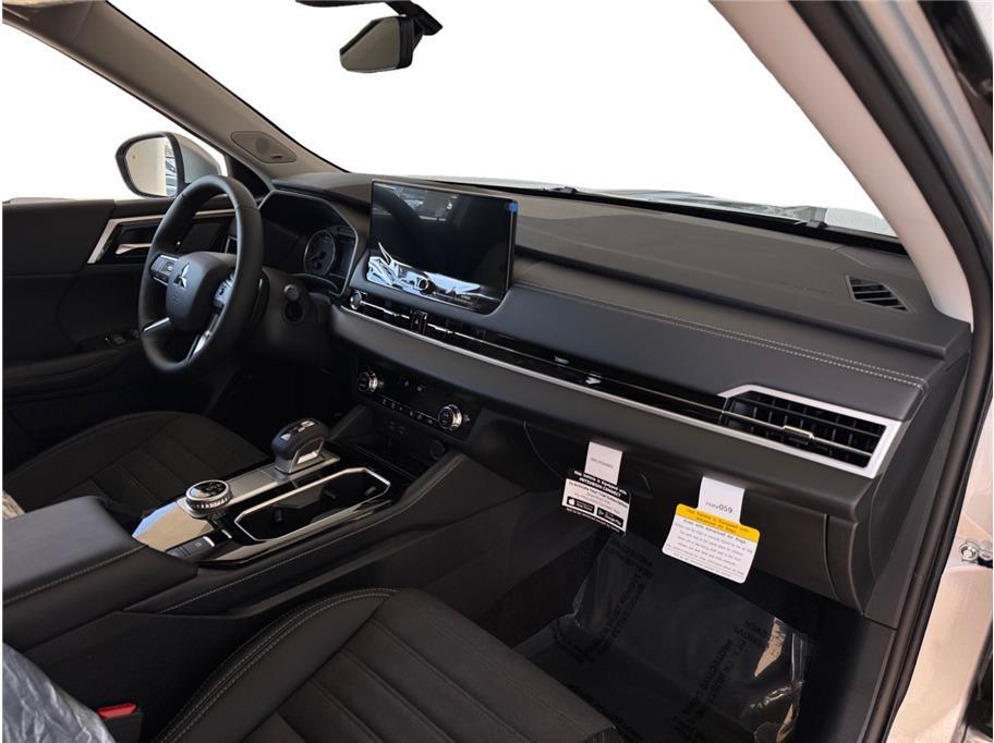 2026 Mitsubishi Outlander SE Sport Utility 4D Folsom CA