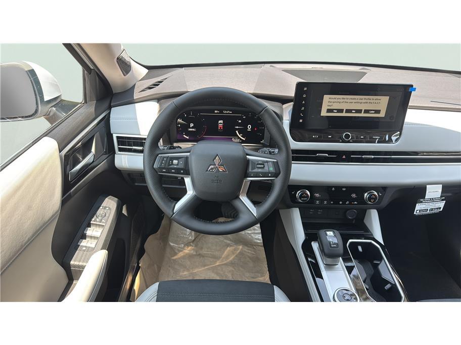 2026 Mitsubishi Outlander SE Sport Utility 4D Folsom CA