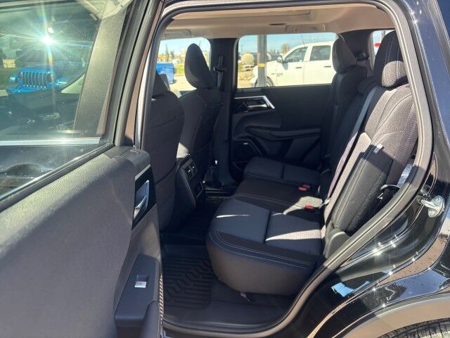 2026 Mitsubishi Outlander SE Whitecourt AB