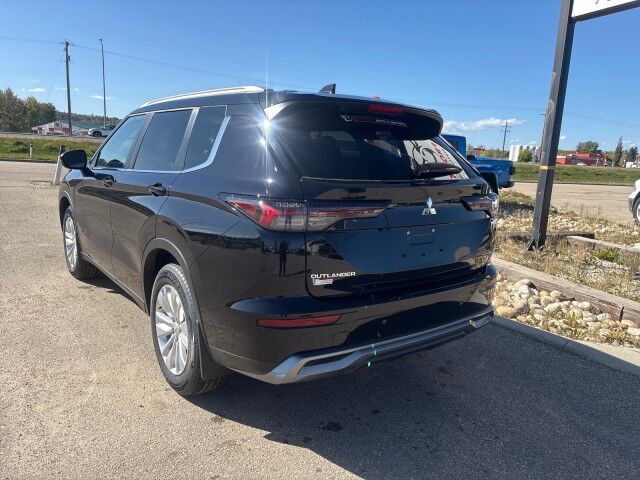 2026 Mitsubishi Outlander SE Whitecourt AB