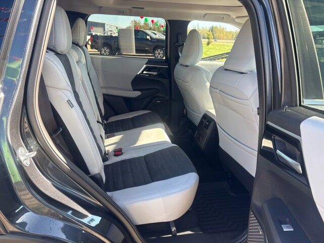 2026 Mitsubishi Outlander SE Whitecourt AB