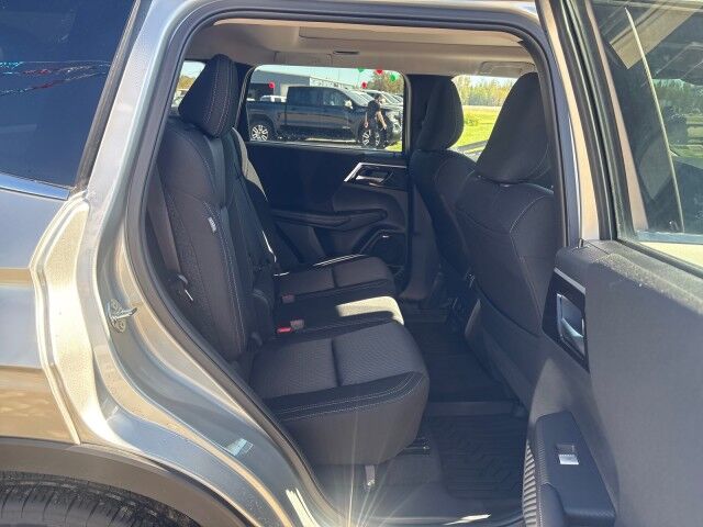 2026 Mitsubishi Outlander SE Whitecourt AB