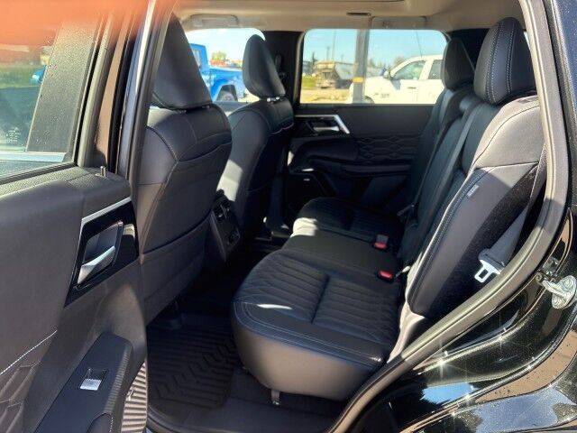 2026 Mitsubishi Outlander SE Whitecourt AB