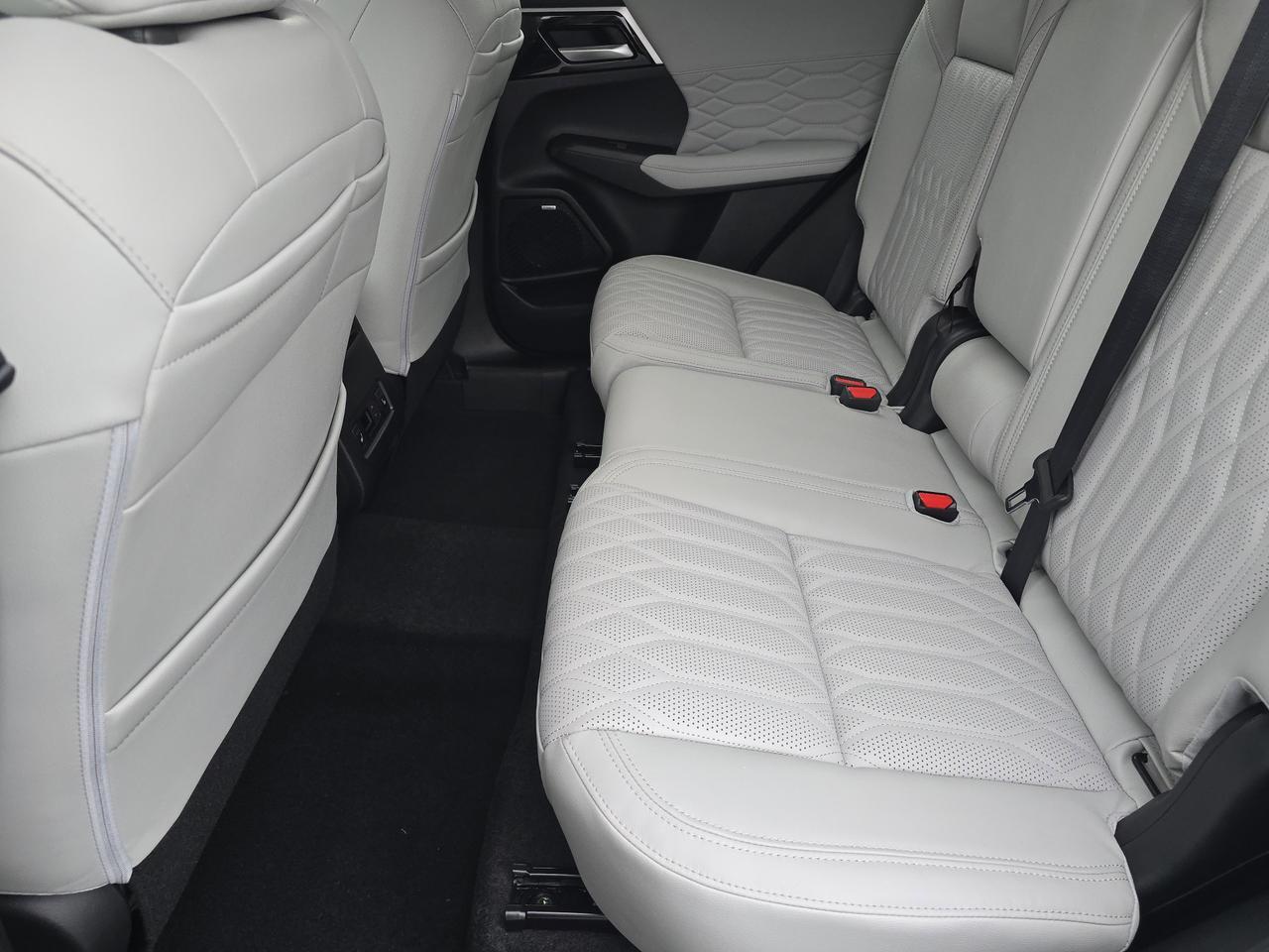 2026 Mitsubishi Outlander SEL Chattanooga TN