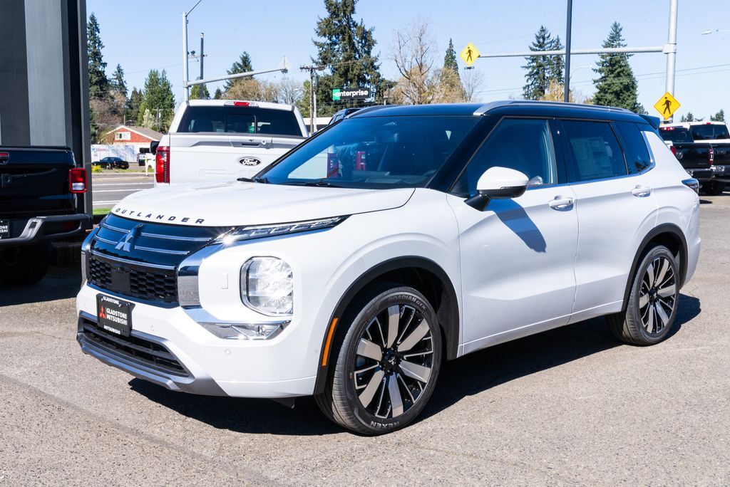 2026 Mitsubishi Outlander SEL Milwaukie OR