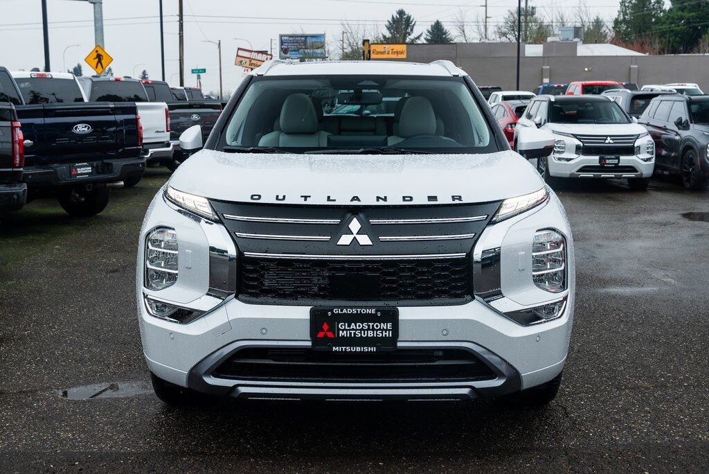 2026 Mitsubishi Outlander SEL Milwaukie OR