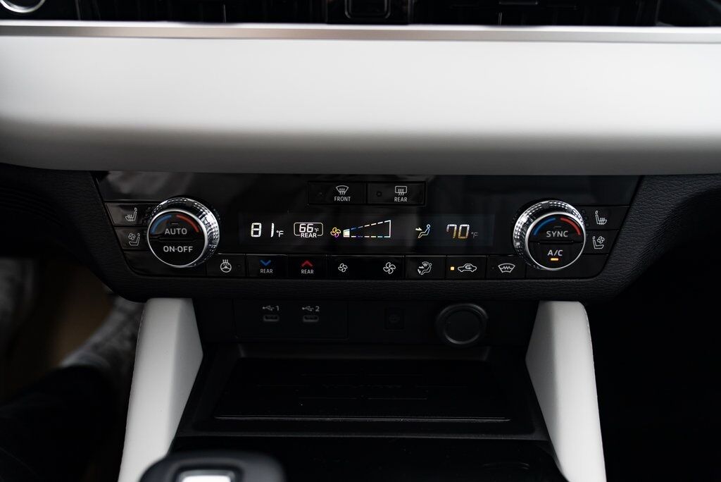 2026 Mitsubishi Outlander SEL Milwaukie OR