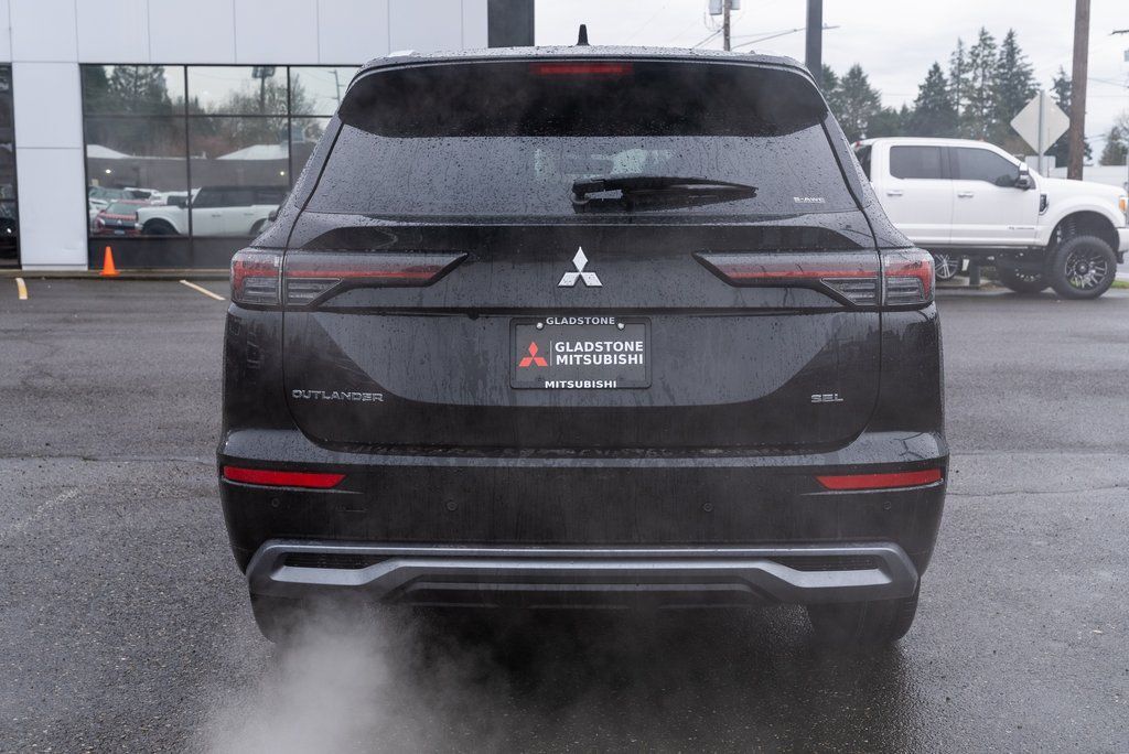 2026 Mitsubishi Outlander SEL Milwaukie OR