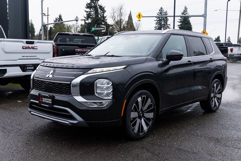 2026 Mitsubishi Outlander SEL Milwaukie OR