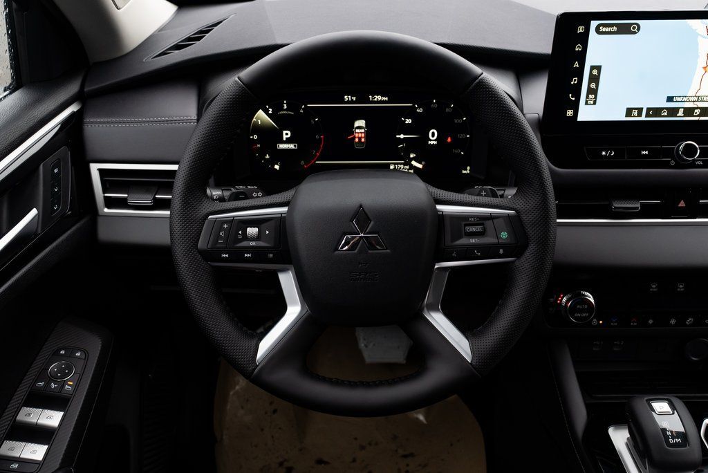 2026 Mitsubishi Outlander SEL Milwaukie OR