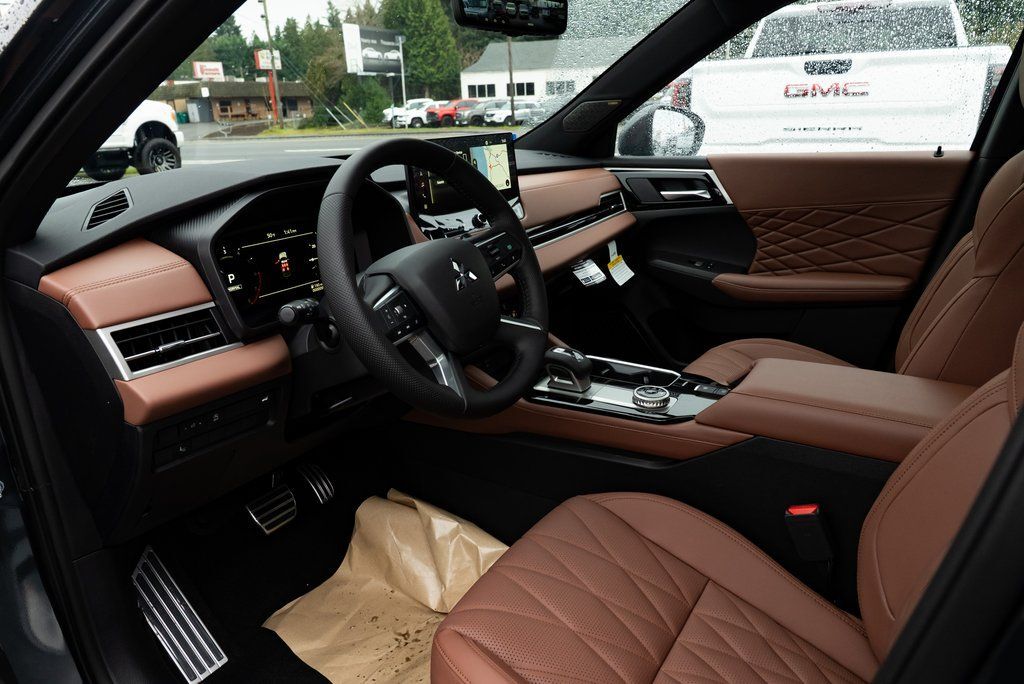 2026 Mitsubishi Outlander SEL Milwaukie OR