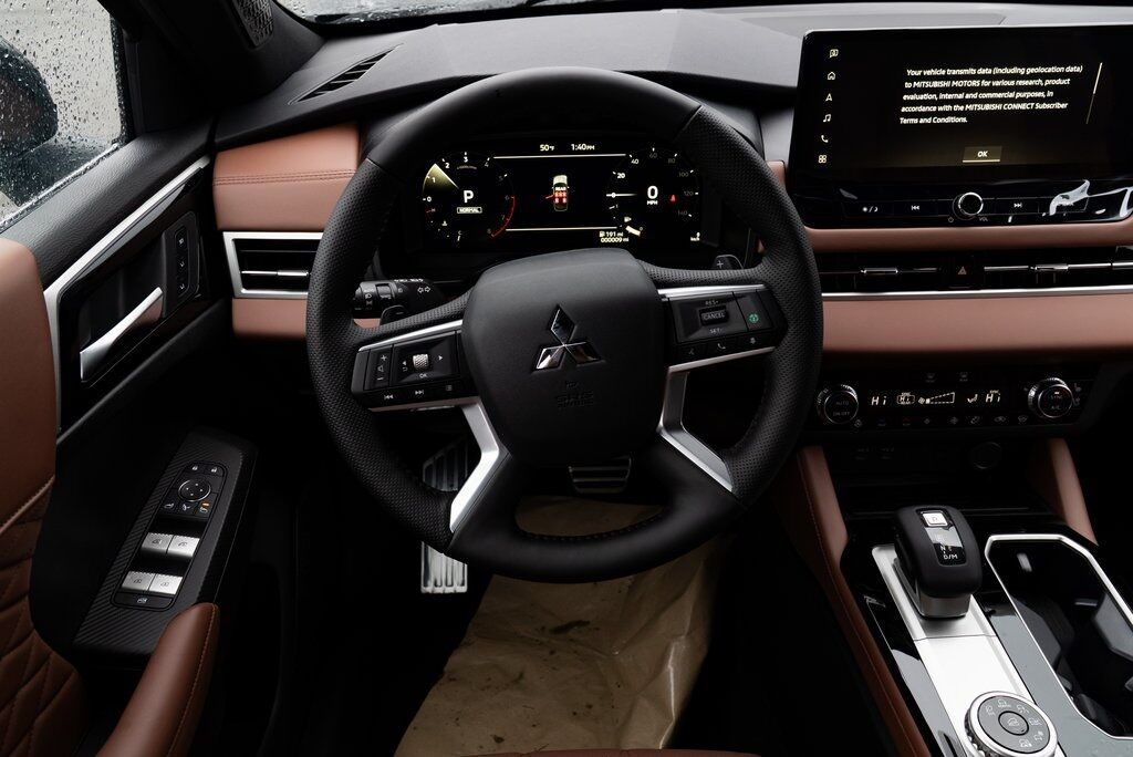 2026 Mitsubishi Outlander SEL Milwaukie OR