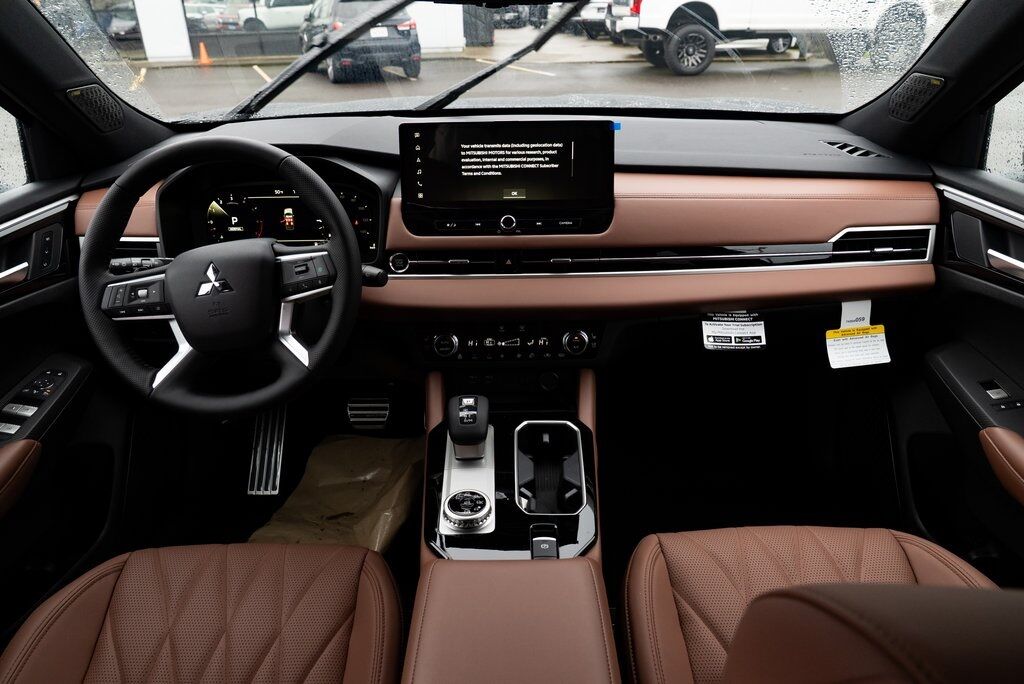 2026 Mitsubishi Outlander SEL Milwaukie OR