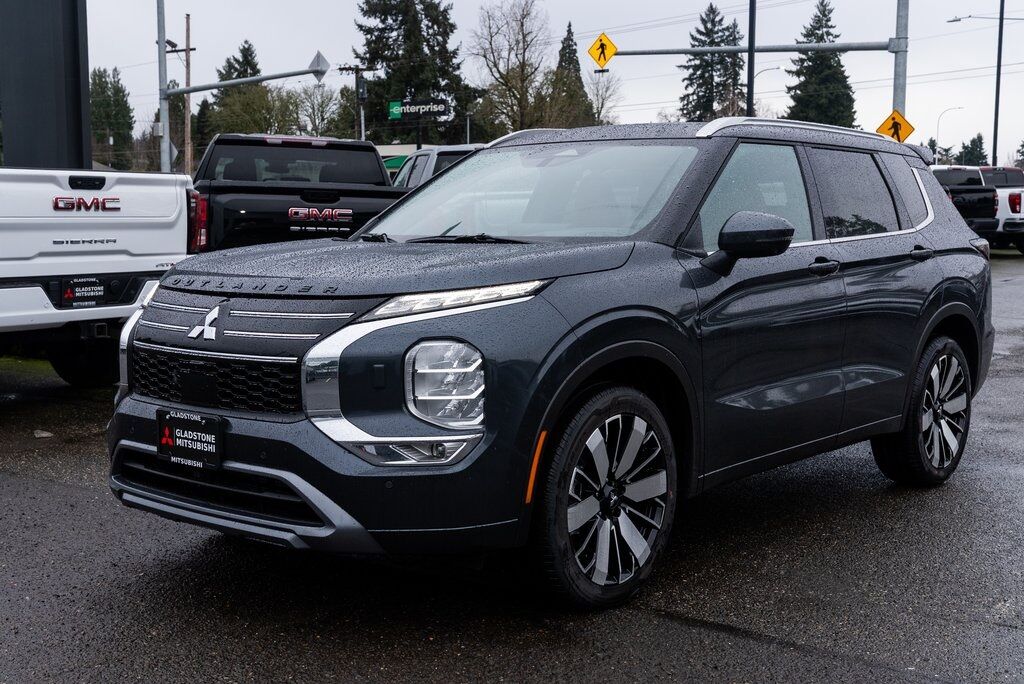 2026 Mitsubishi Outlander SEL Milwaukie OR