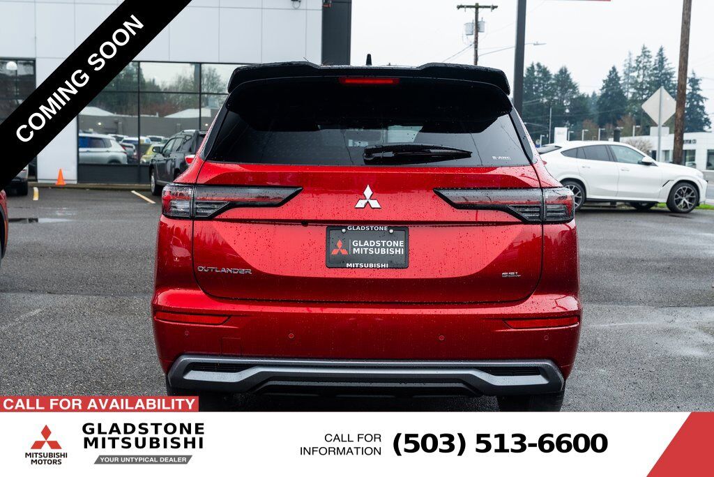 2026 Mitsubishi Outlander SEL Milwaukie OR