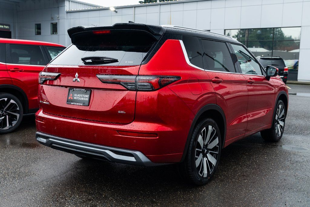 2026 Mitsubishi Outlander SEL Milwaukie OR