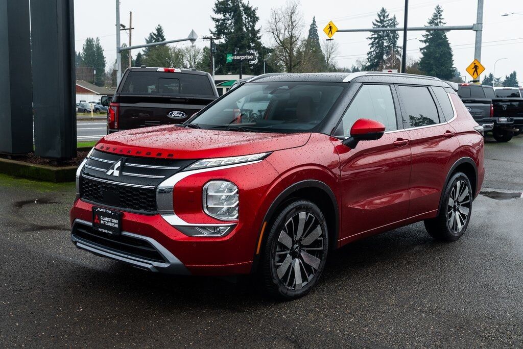 2026 Mitsubishi Outlander SEL Milwaukie OR