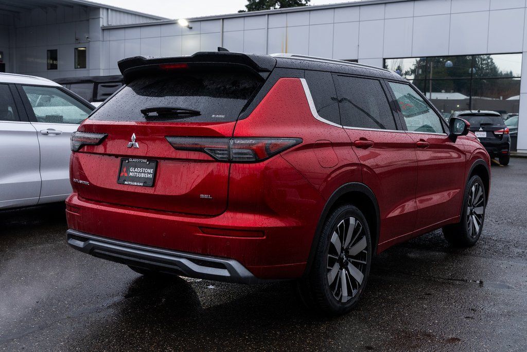 2026 Mitsubishi Outlander SEL Milwaukie OR