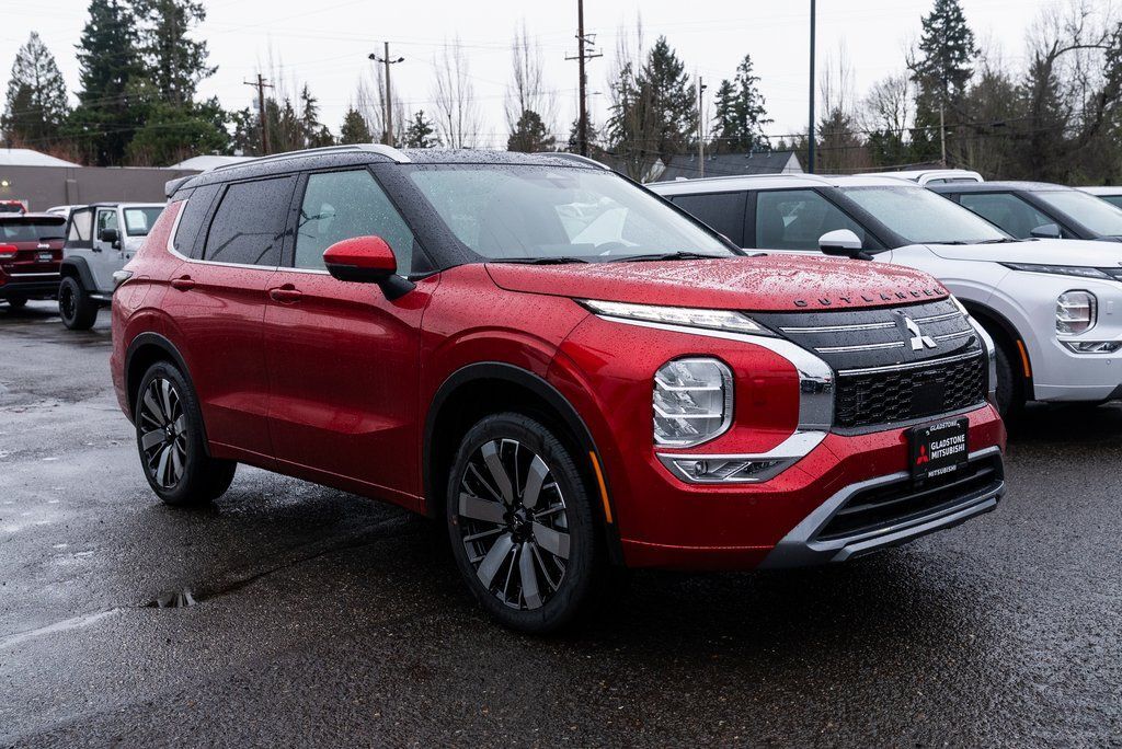 2026 Mitsubishi Outlander SEL Milwaukie OR