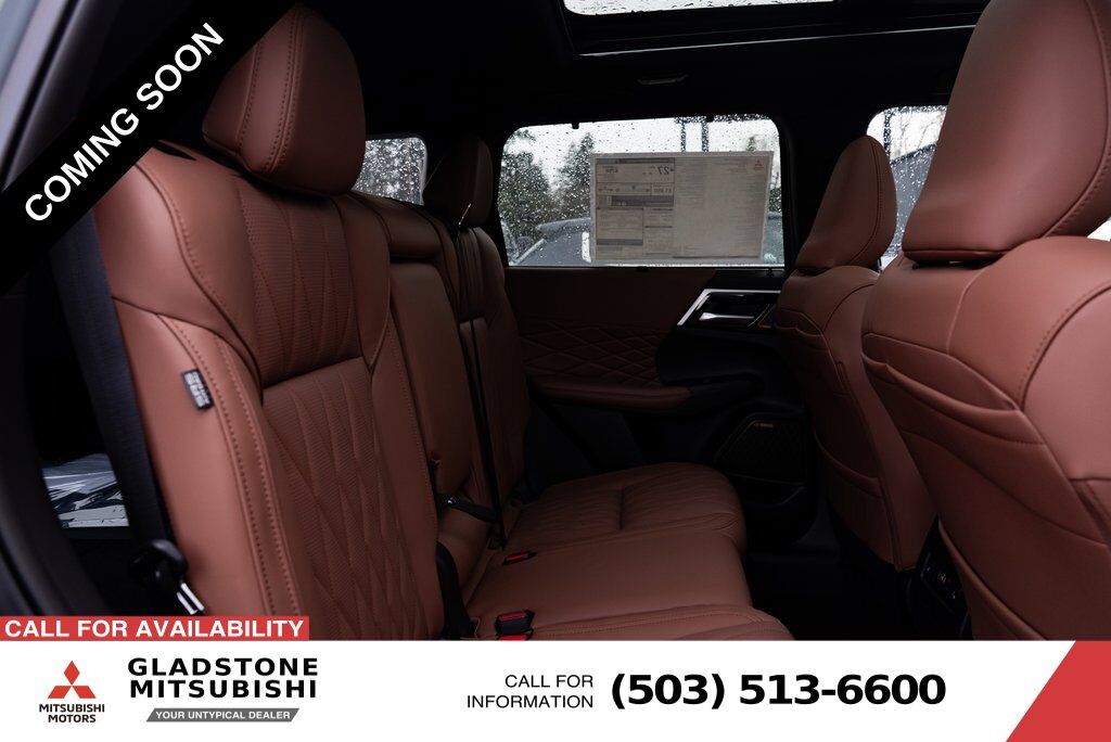 2026 Mitsubishi Outlander SEL Milwaukie OR