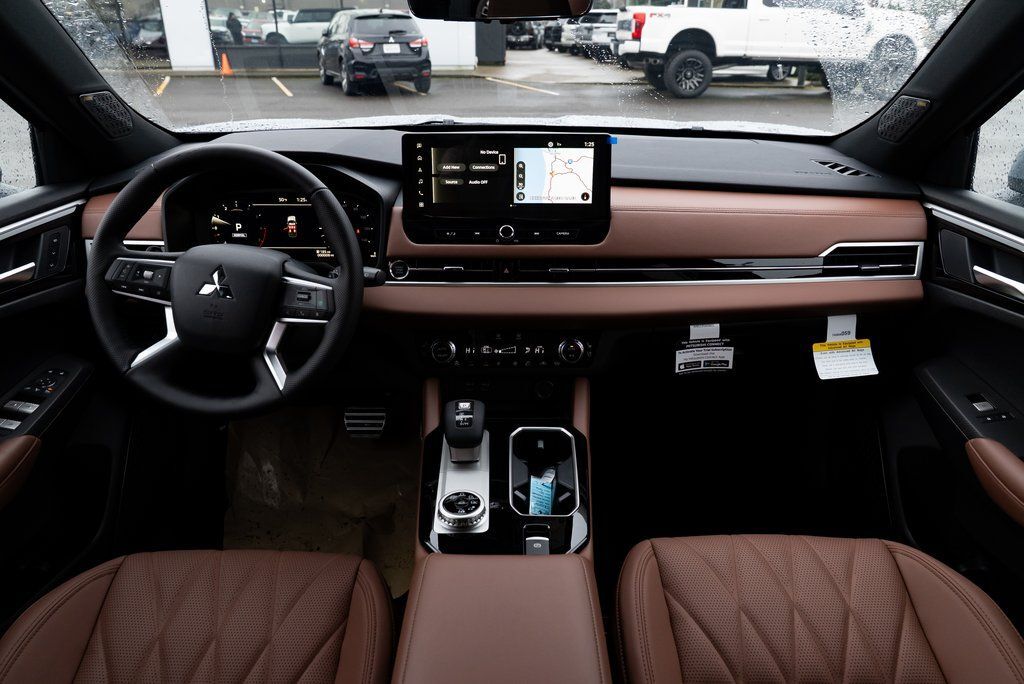 2026 Mitsubishi Outlander SEL Milwaukie OR