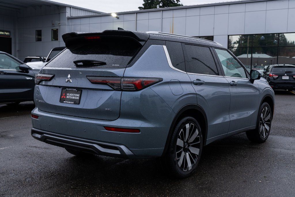 2026 Mitsubishi Outlander SEL Milwaukie OR