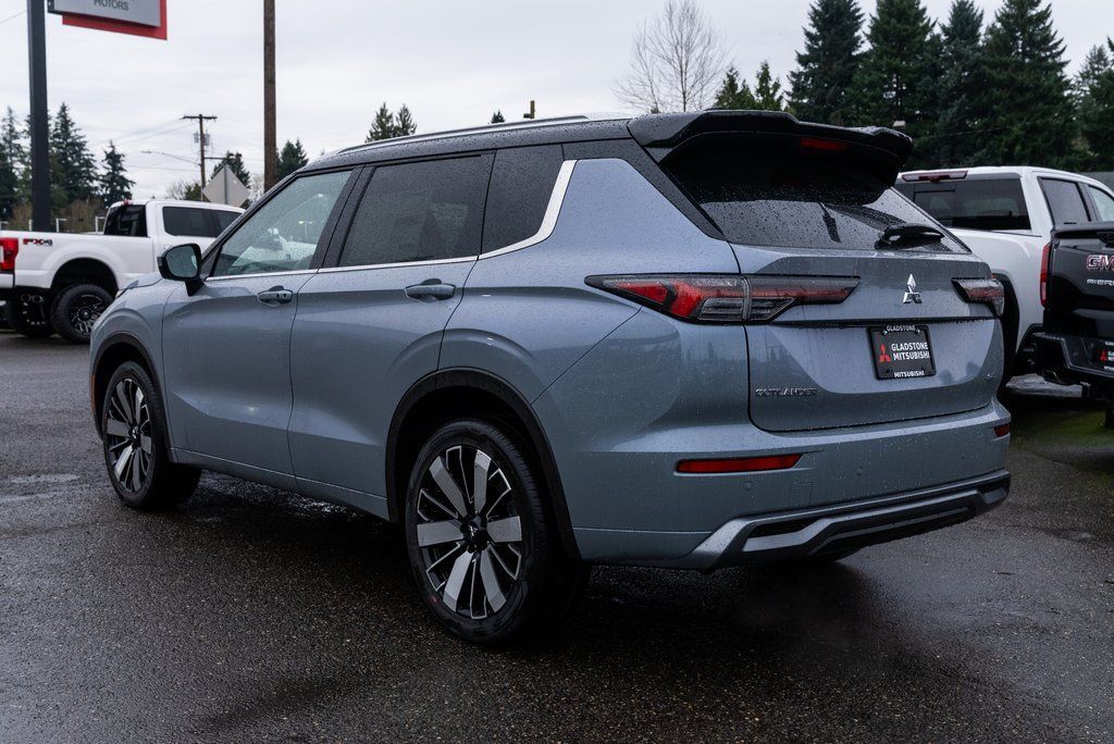 2026 Mitsubishi Outlander SEL Milwaukie OR