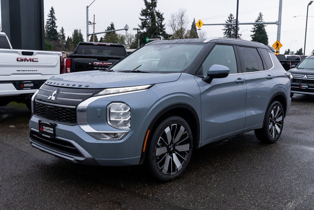 2026 Mitsubishi Outlander SEL Milwaukie OR