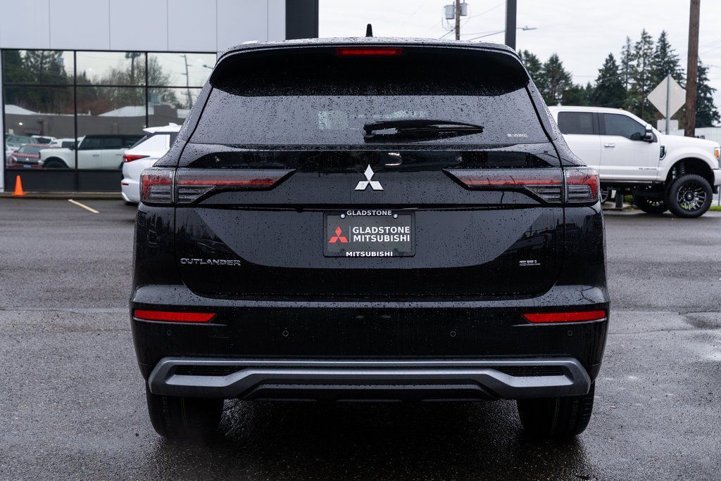 2026 Mitsubishi Outlander SEL Milwaukie OR