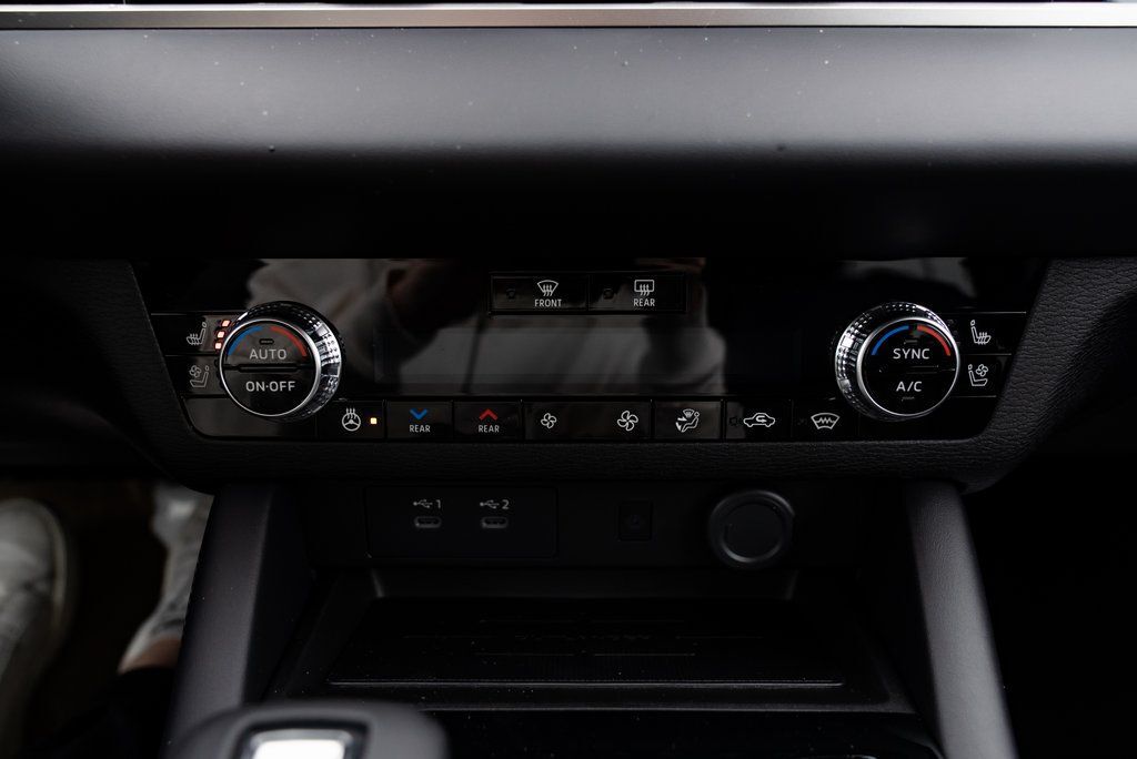 2026 Mitsubishi Outlander SEL Milwaukie OR