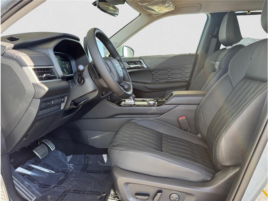 2026 Mitsubishi Outlander SEL Sport Utility 4D Folsom CA
