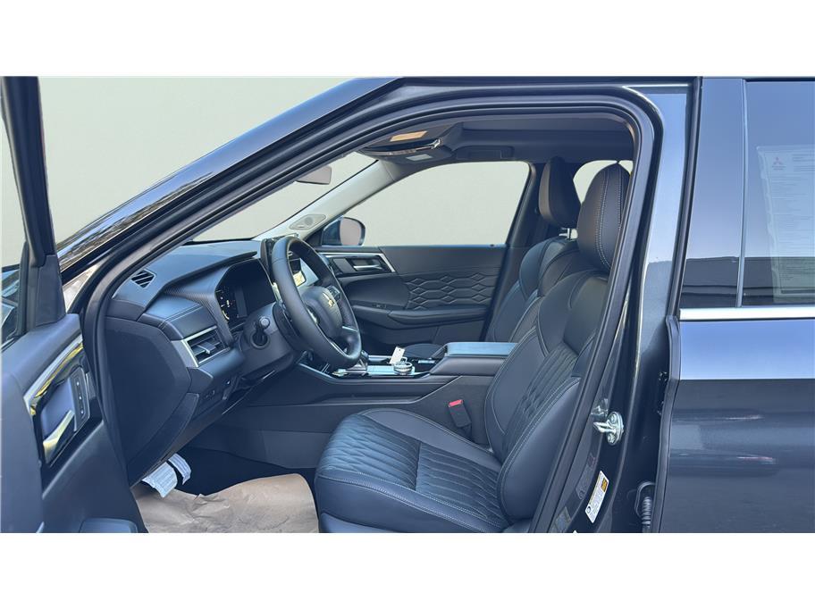 2026 Mitsubishi Outlander SEL Sport Utility 4D Folsom CA