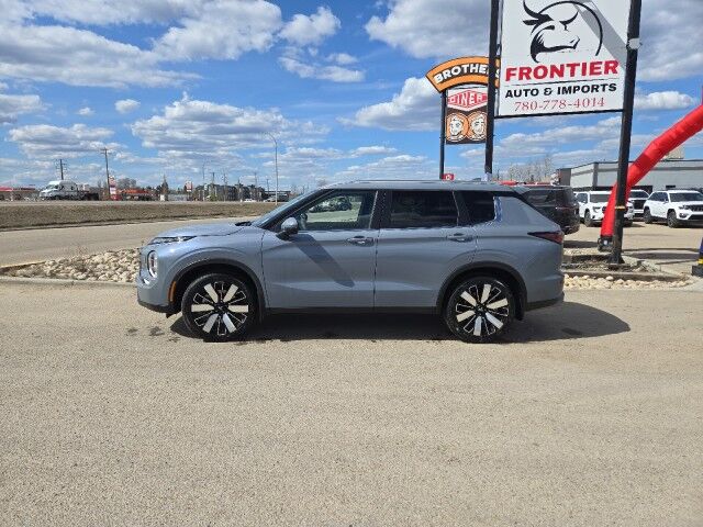 2026 Mitsubishi Outlander SEL Whitecourt AB
