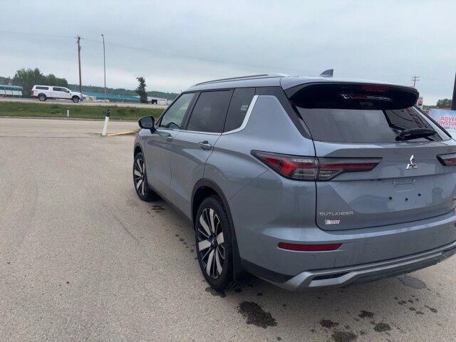 2026 Mitsubishi Outlander SEL Whitecourt AB
