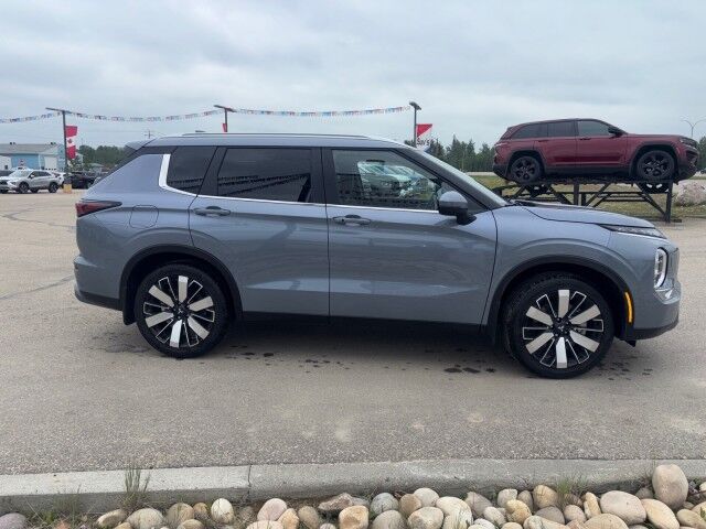 2026 Mitsubishi Outlander SEL Whitecourt AB