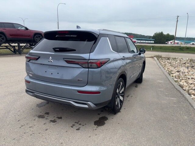 2026 Mitsubishi Outlander SEL Whitecourt AB