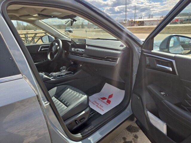 2026 Mitsubishi Outlander SEL Whitecourt AB