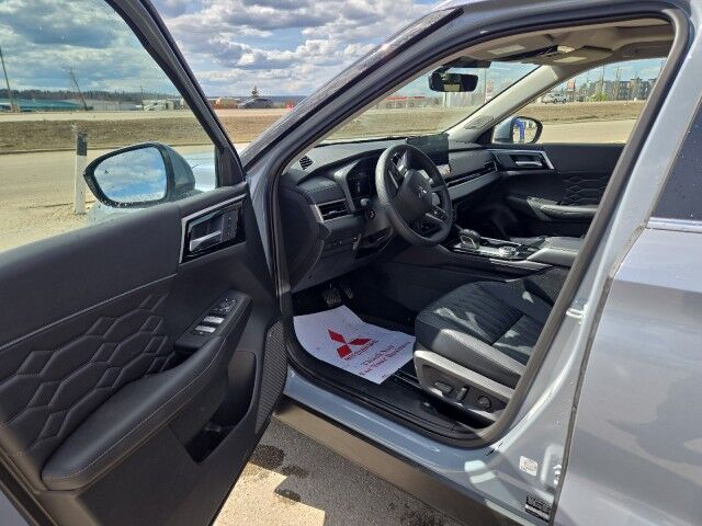 2026 Mitsubishi Outlander SEL Whitecourt AB