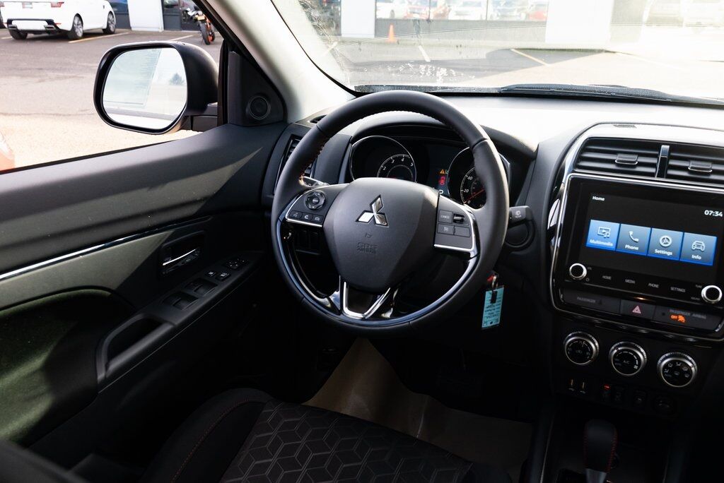 2026 Mitsubishi Outlander Sport 2.0 LE Milwaukie OR