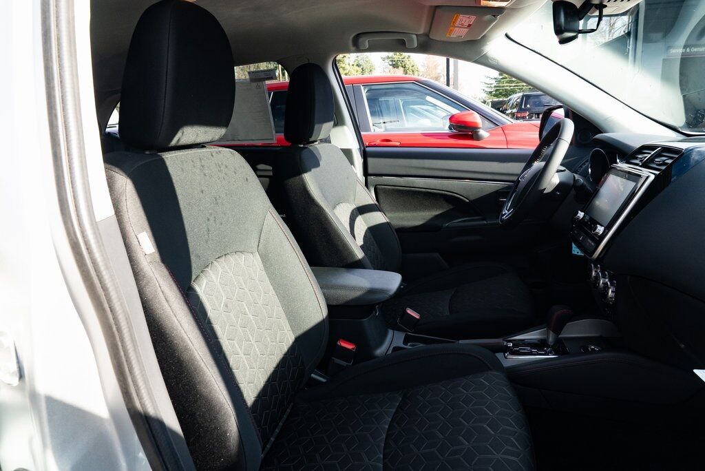 2026 Mitsubishi Outlander Sport 2.0 LE Milwaukie OR