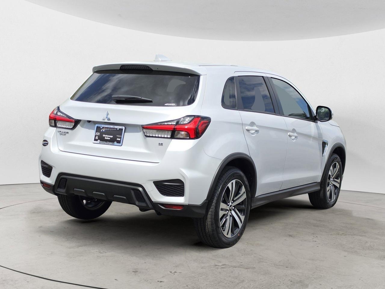 2026 Mitsubishi Outlander Sport SE