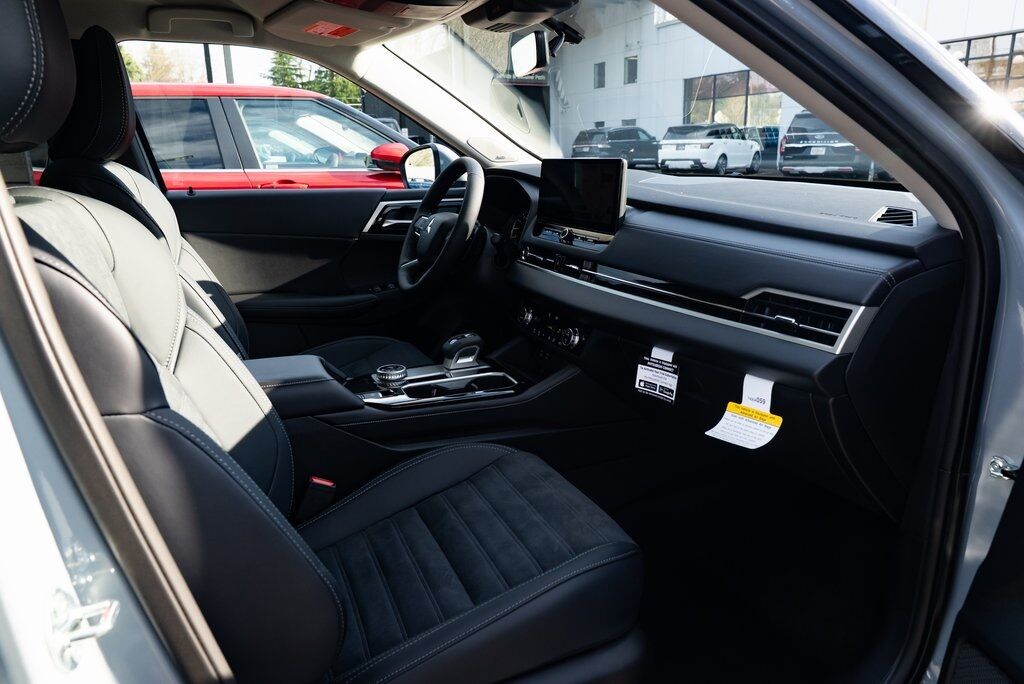 2026 Mitsubishi Outlander Trail Edition Milwaukie OR