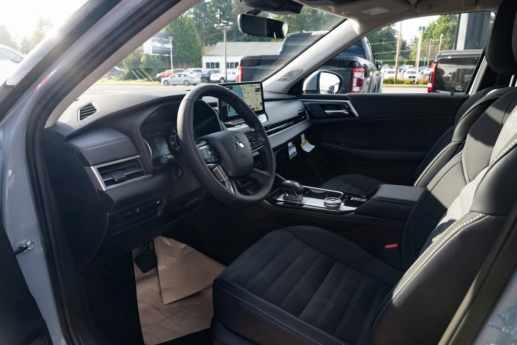 2026 Mitsubishi Outlander Trail Edition Milwaukie OR