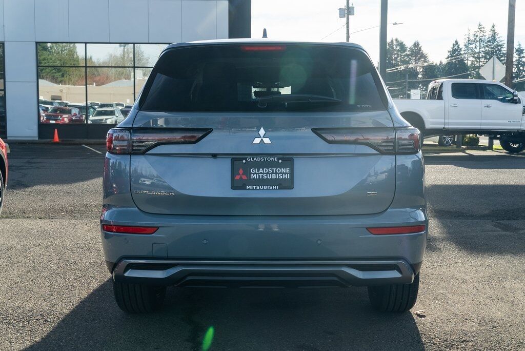 2026 Mitsubishi Outlander Trail Edition Milwaukie OR