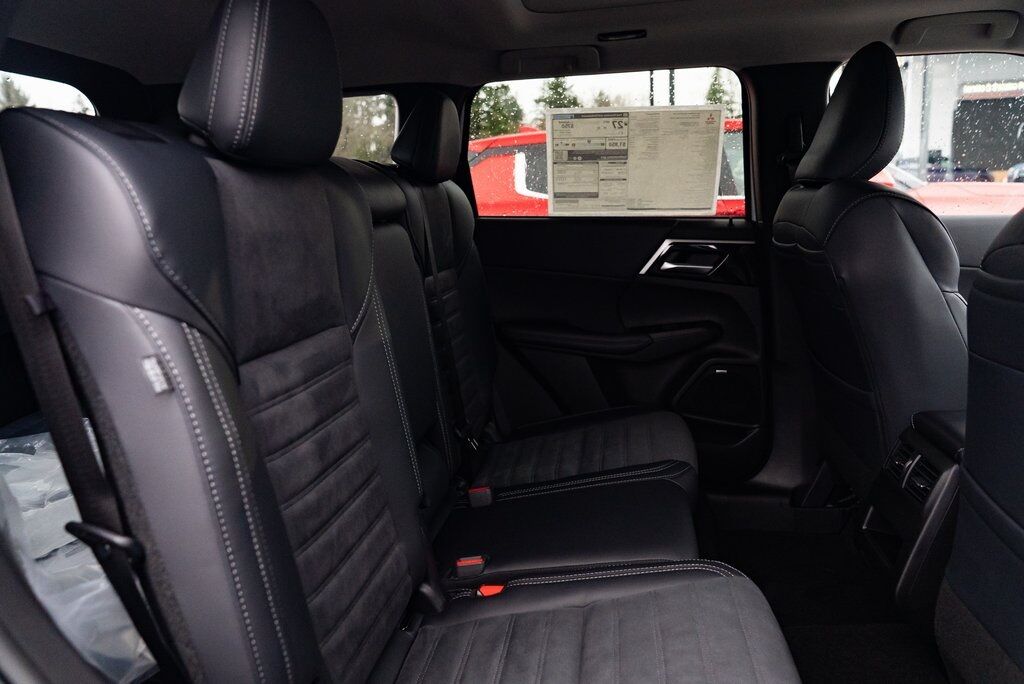 2026 Mitsubishi Outlander Trail Edition Milwaukie OR