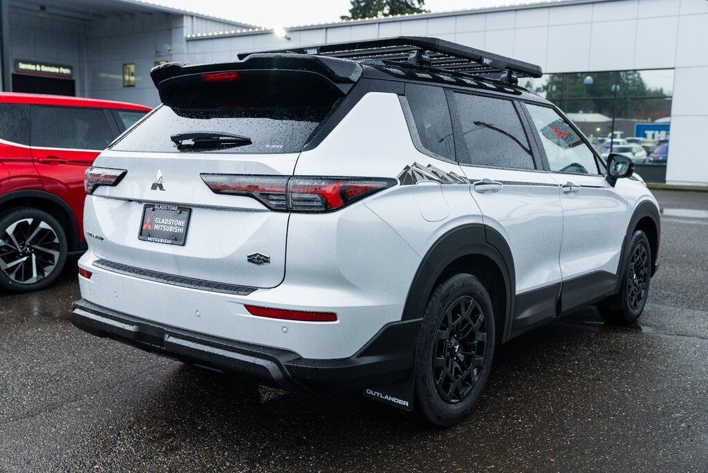 2026 Mitsubishi Outlander Trail Edition Milwaukie OR