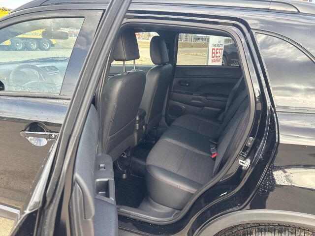 2026 Mitsubishi RVR NOIR Whitecourt AB