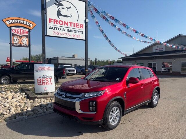 2026 Mitsubishi RVR SE